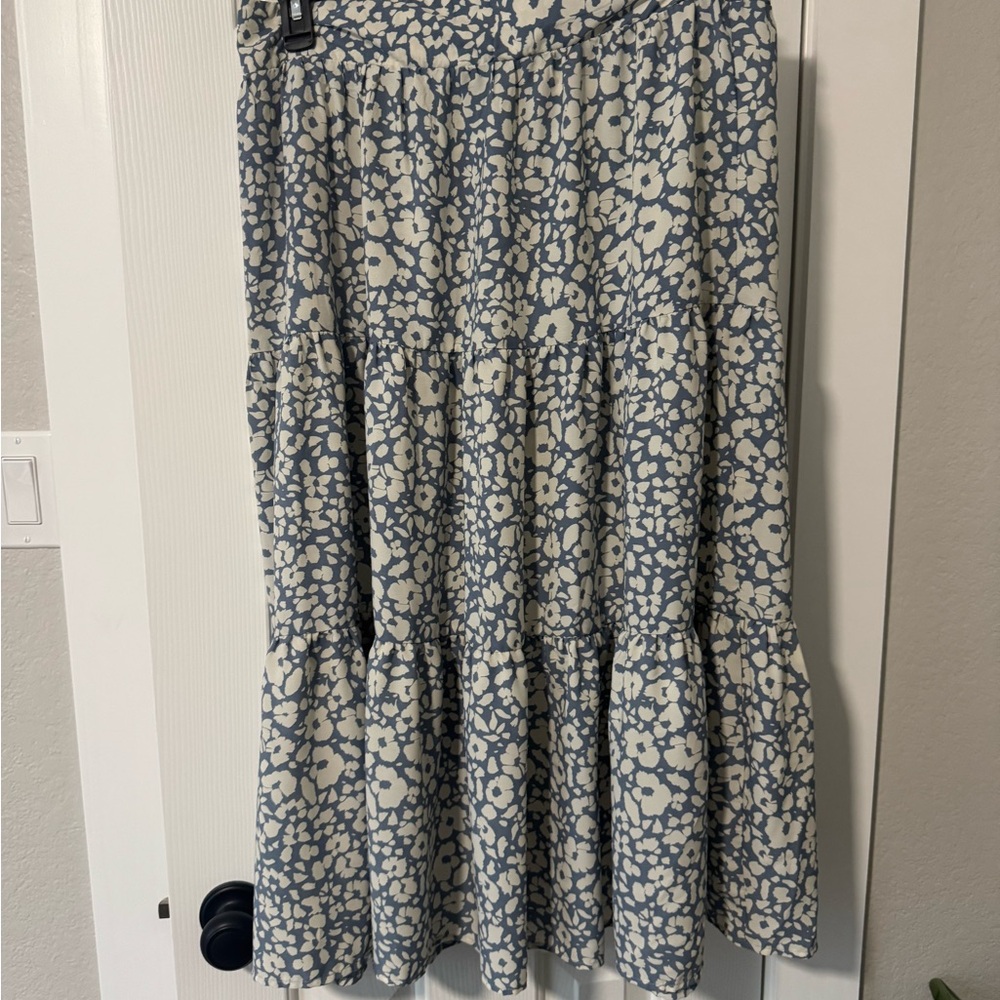 Umgee Blue and Cream Floral Midi Skirt